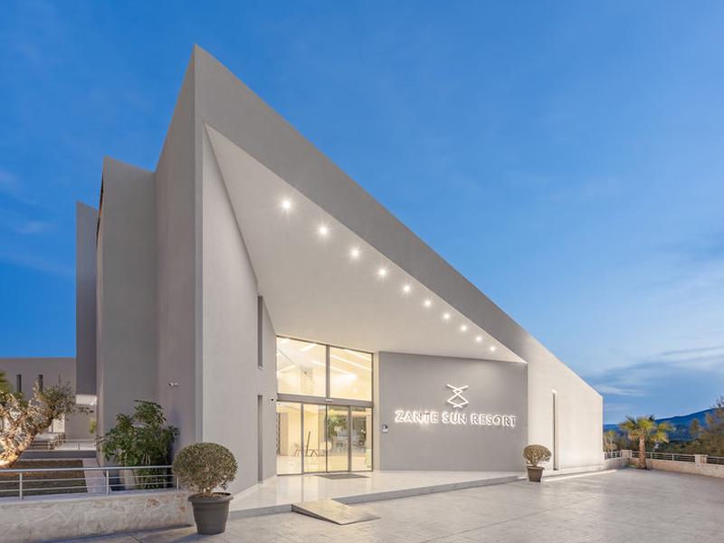 38F50B3221CB90D36D93B6A724A48502