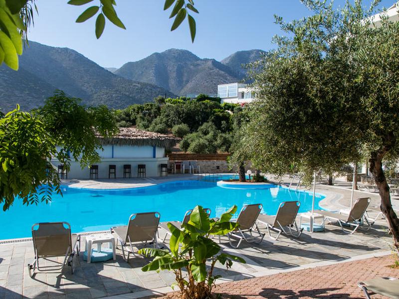 B2FAA943A7F6757DFD226B51AA0E3E8C