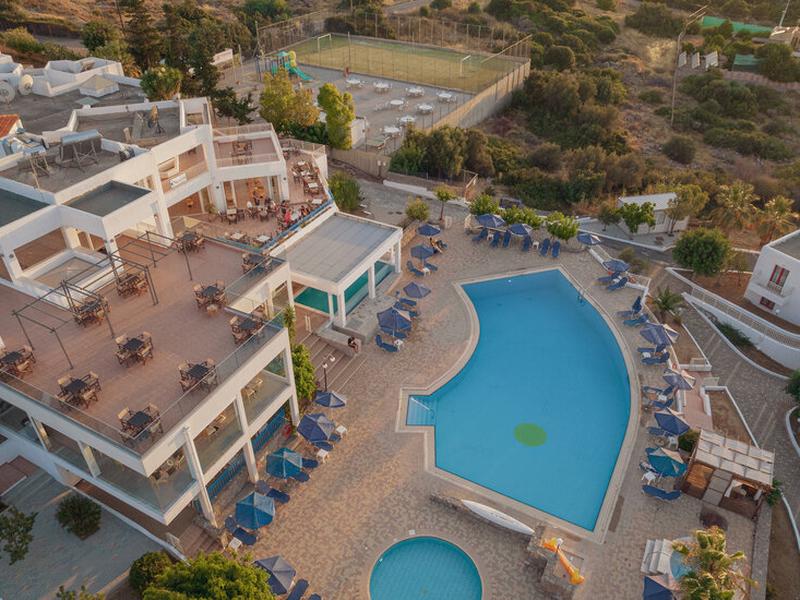 FC27599E84EFD3BDB692624E61CEAF86