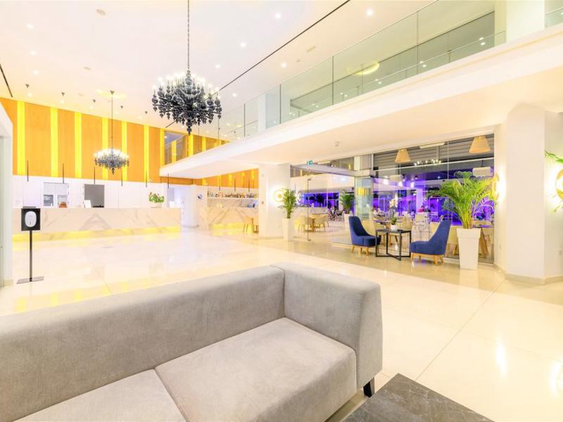 DBB6D8B10CCD6E416FBF3BFF24449BA4