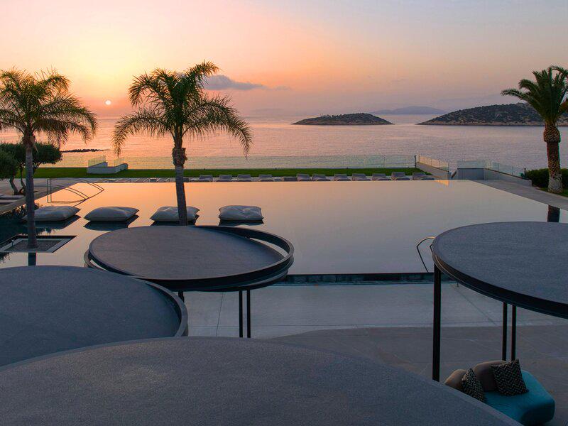 379B8FD7F2A3A2EFFFB7810D5E66002D