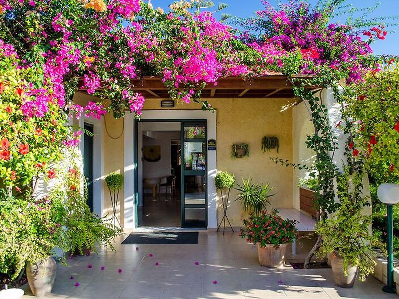 467BAB6FC7A3BAC7A71DBB6D0BA0BD99