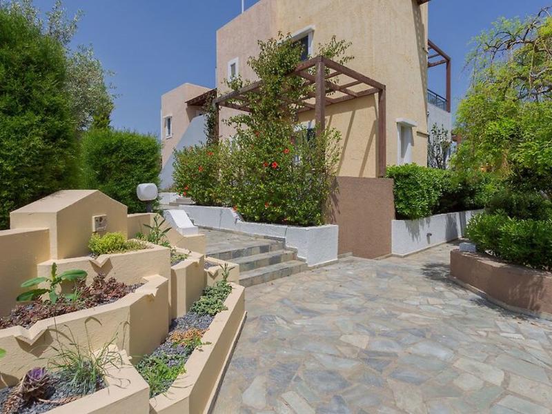 B27F7A429BD288F82BA7CC1C5B3B8BDF