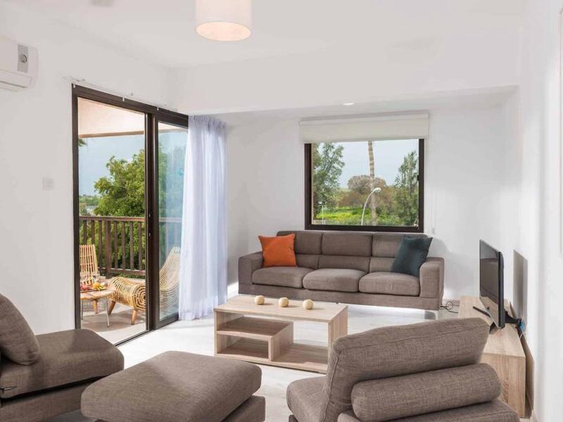 F646DB0FCD895E0B03FCDDE306DD7657