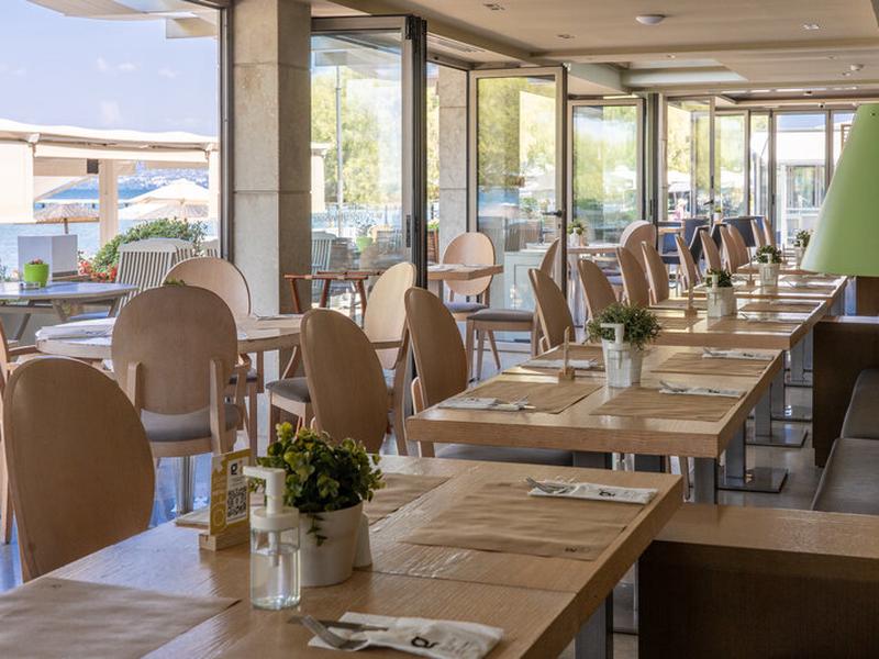 2228BBE306E4ED10459D1393E41C5D9B