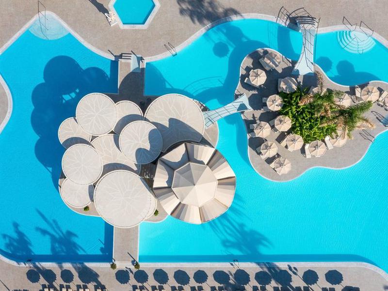 5AD22BD4035783D5E676F75BE914E56E