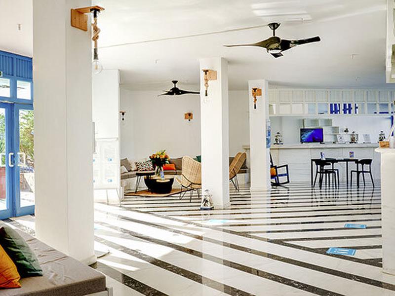 7F7B947B8D10FDEC3200665735B7808F