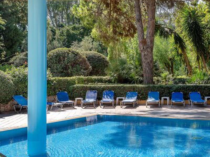 71C69C4B6D9BC5A1AC3596C403A8309F