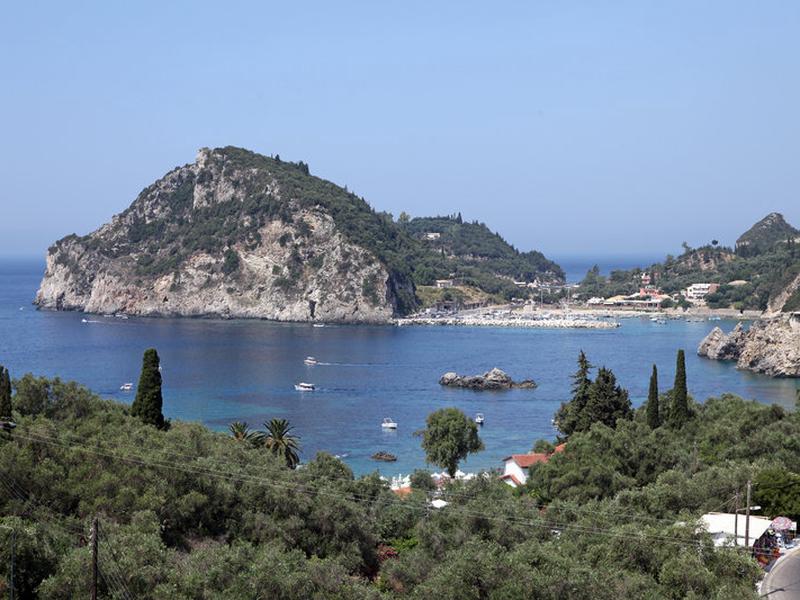 B202F82F407DFADAA89C67A509D718F0