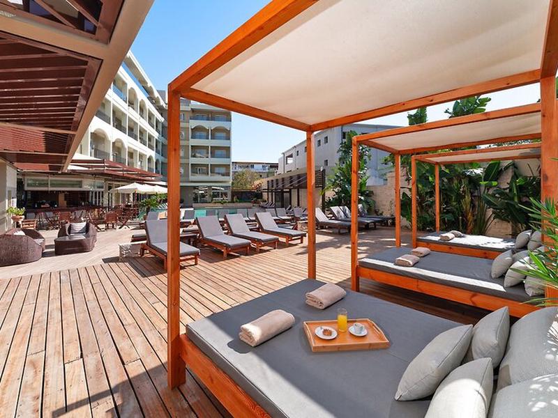 C8FFE75EDF8BEF43A23B1D57BC8CA9C7