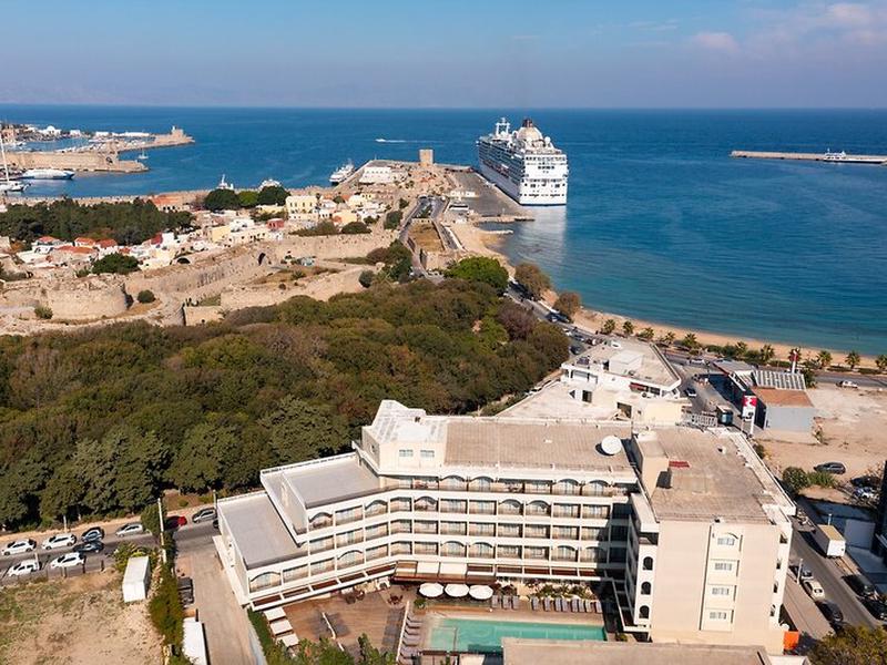 4FB79AA9BD029F611BF1169D2539800C