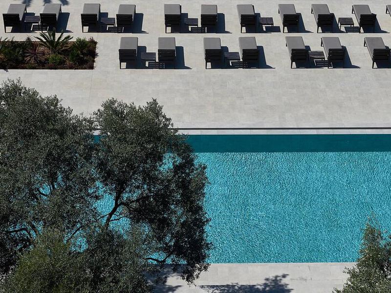 05AF46FBFF14EB78AB984349CDC86E07