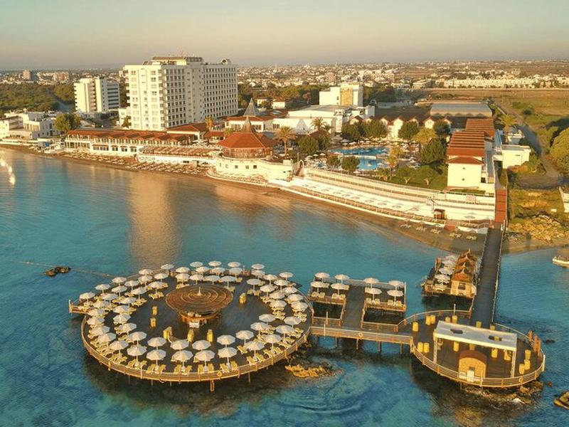 018B95EE2AD15E4F38D74BA87A20D7FE