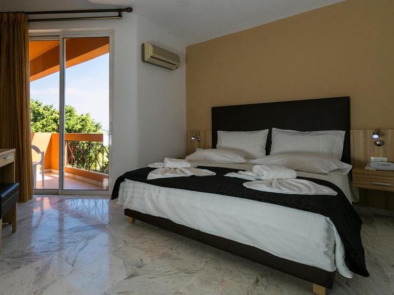 827DED7991EDFA8E37AA45D21B9E6025