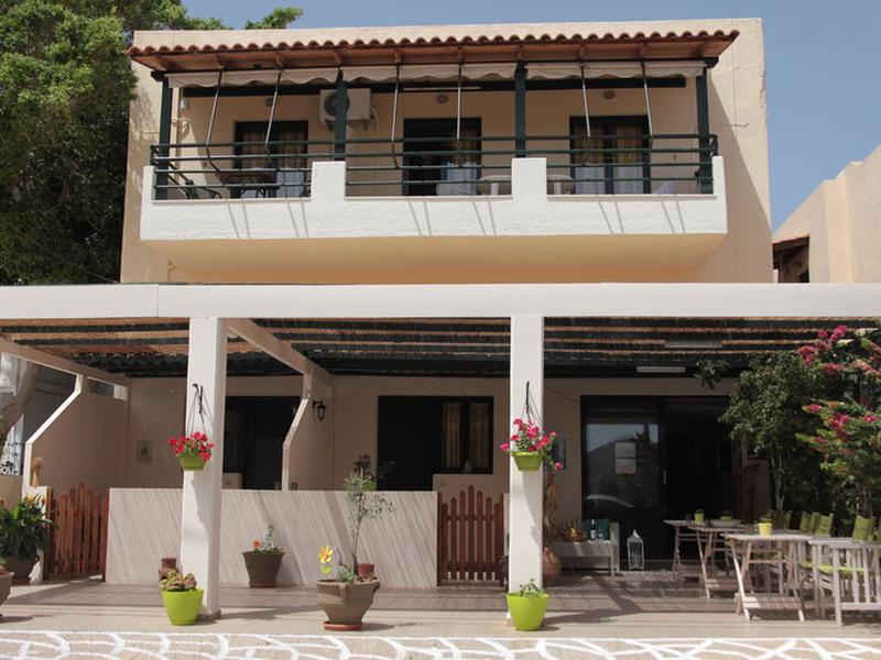 1C6B95F3C8739E3C9BFA701AFC0A5613