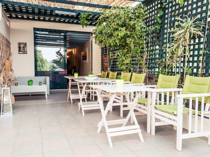 643D007F4BDBE5B9A0BD286815D06B37