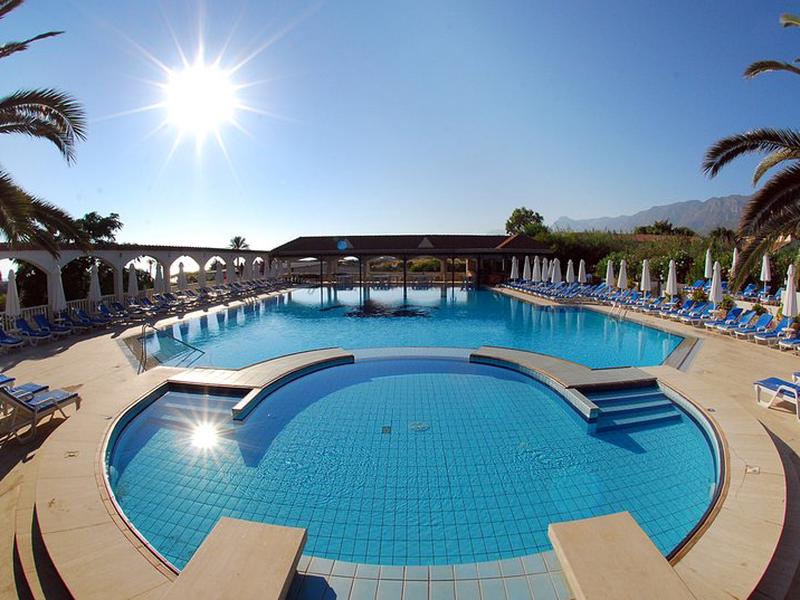 A3833E744DBEEA9E5D6ECE80D132E5BC