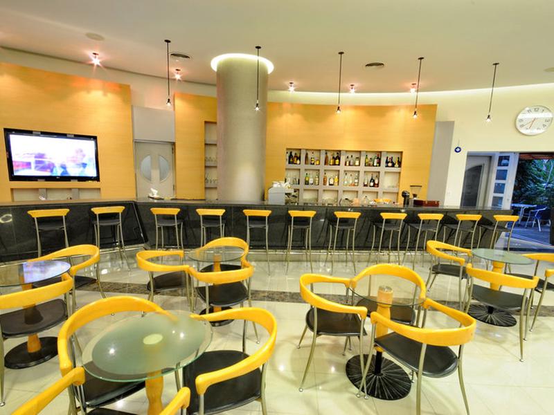 310322BE7160DE4A13165BC9478D7535