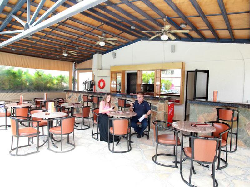 D73805B2CEF03C8EB3DA441A7241349B