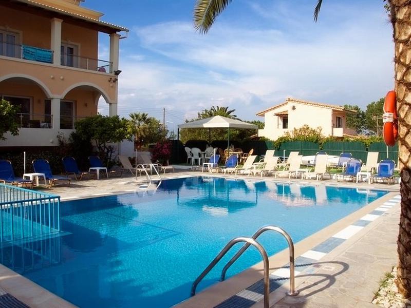 4EC297D077752E24F95A533585B9E2A4