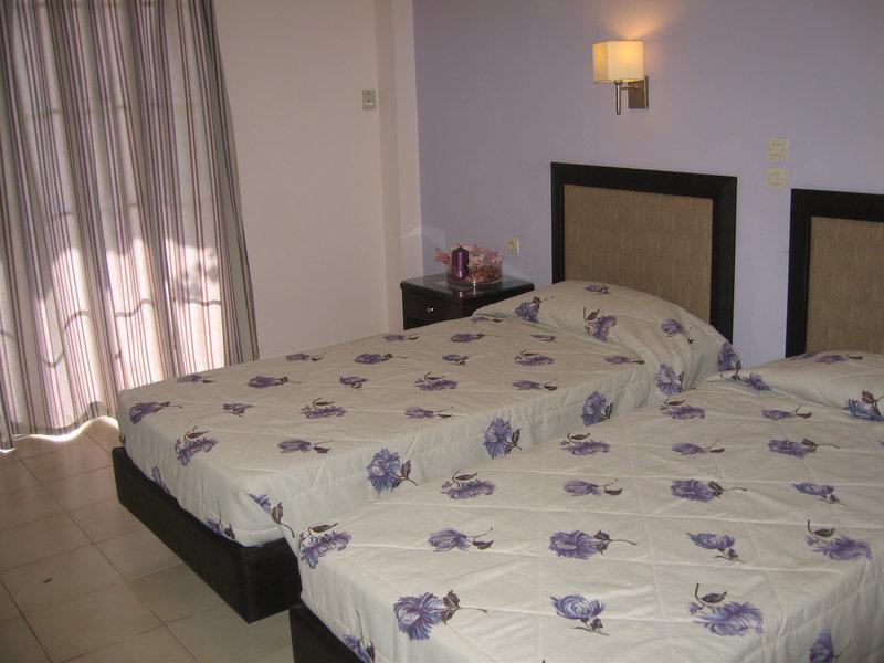 02B3993BD1F8B775B2CE4450267AFBD1