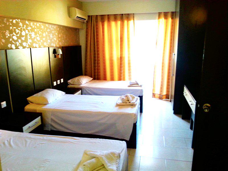 B9C8ED9ACB5F9F881D755E2DE8B1A10F