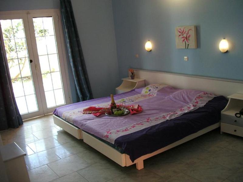 7E5DF4FB44640A9493FBA4DC1FCD4363