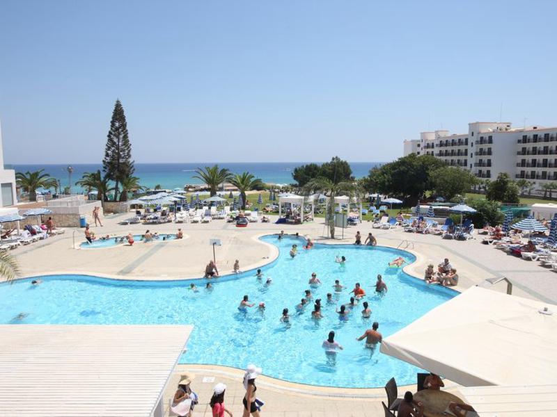 4BF0195447CA450CE133A041153EA352