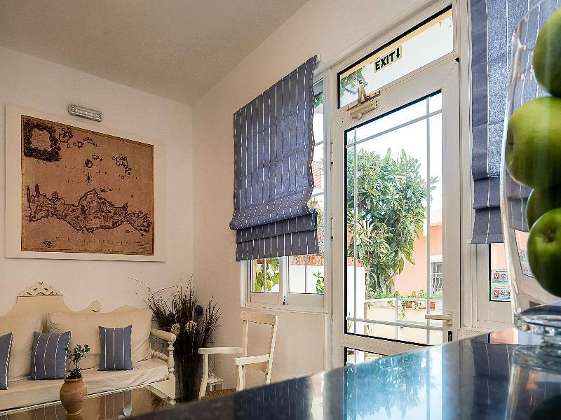 2A25D7EE5943B1A67F4D8FDA37767816