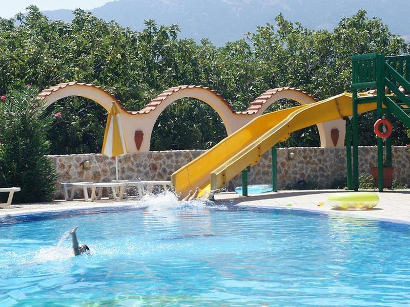 A3BE2556FFEB2372688C59A34A74D256