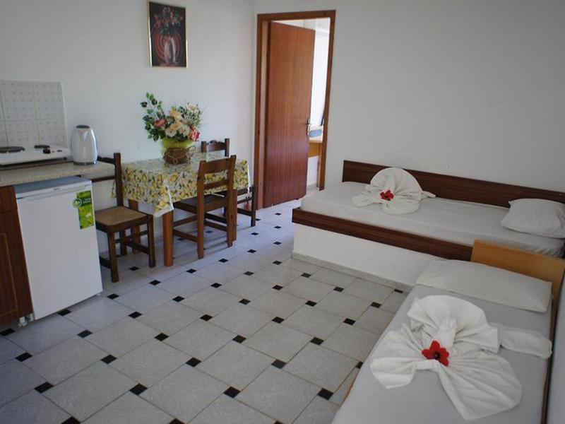 145BBF1F5F45CDBC04BA8CB99A2FAEB1