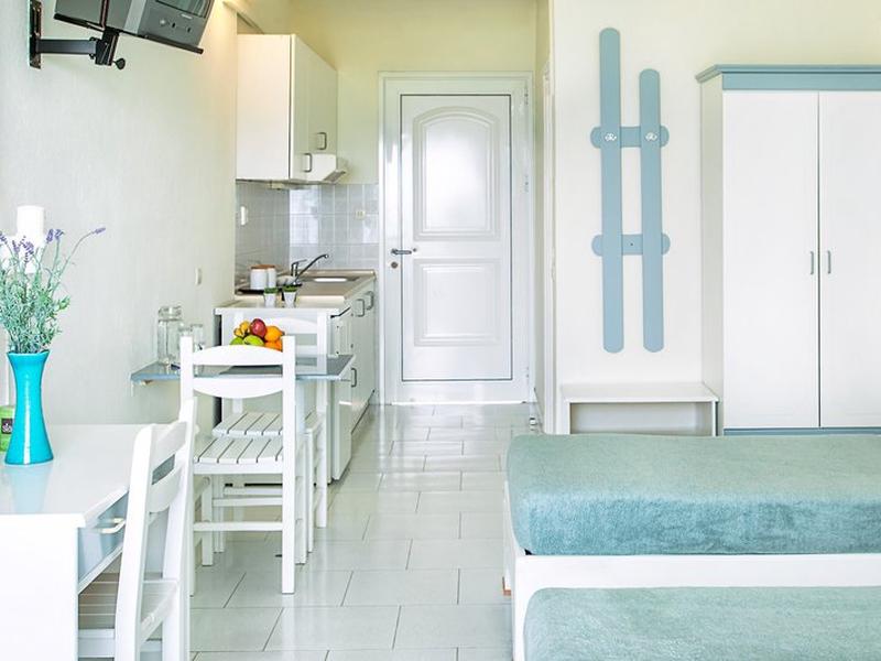 74963CB259AF475E8FF0EA72807EFEBE