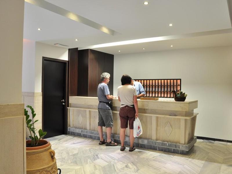 E2184F71E129BD773D5A22843FBB19F4