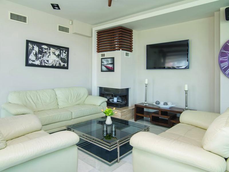 F39D11E4227E6BA48AFF558853542206