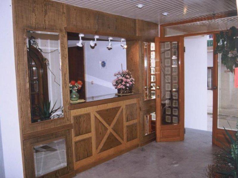 4262B5DD9C1F0C5A4A912F3CD7438E3B