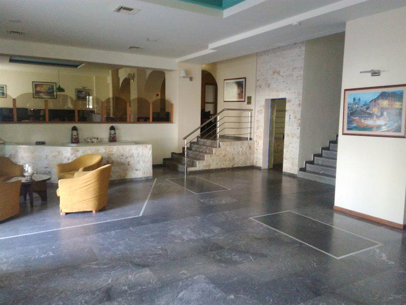 5FF943FF3B923E78AFDB39F87C5D8E18