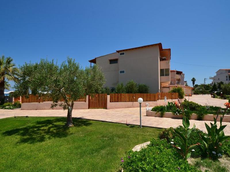 20A26FF55E051A41CBB8F536A3512F99