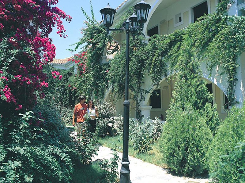 385D92B3B1FAACE58F3784ACD43EBD3F