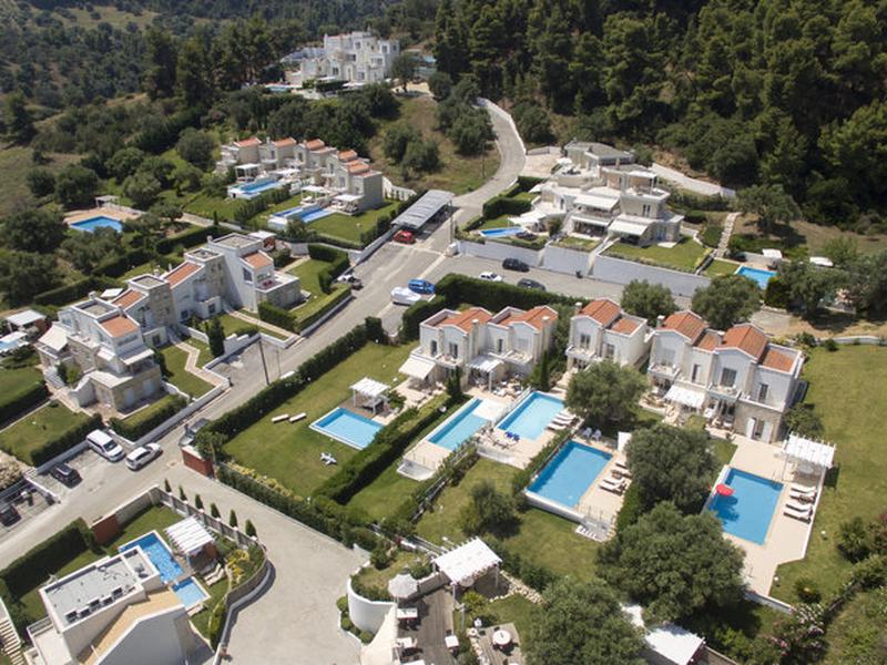 3852877706F5D57E75819B7EAB1D1F64