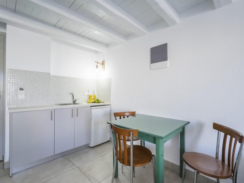 DB0A703BE44357E62460857F398BAADF