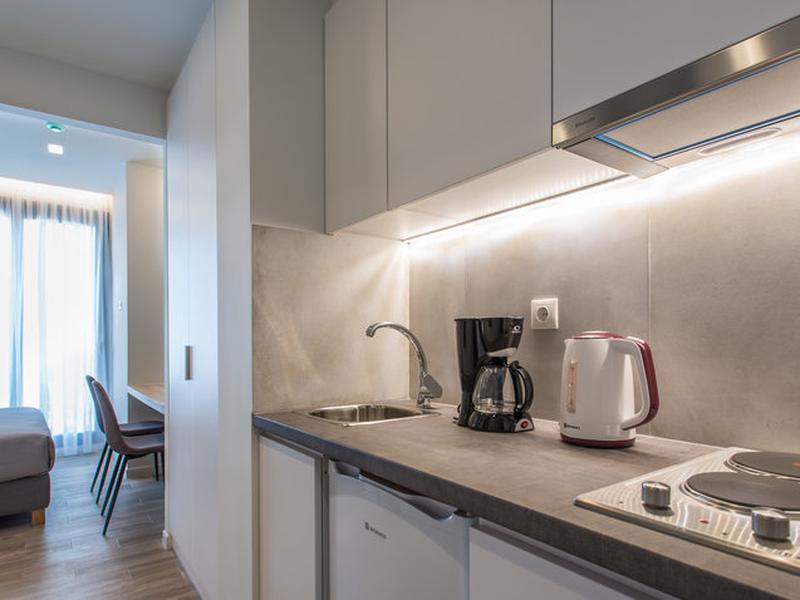 8564184D0C767937847ADF6D62CEEBAC