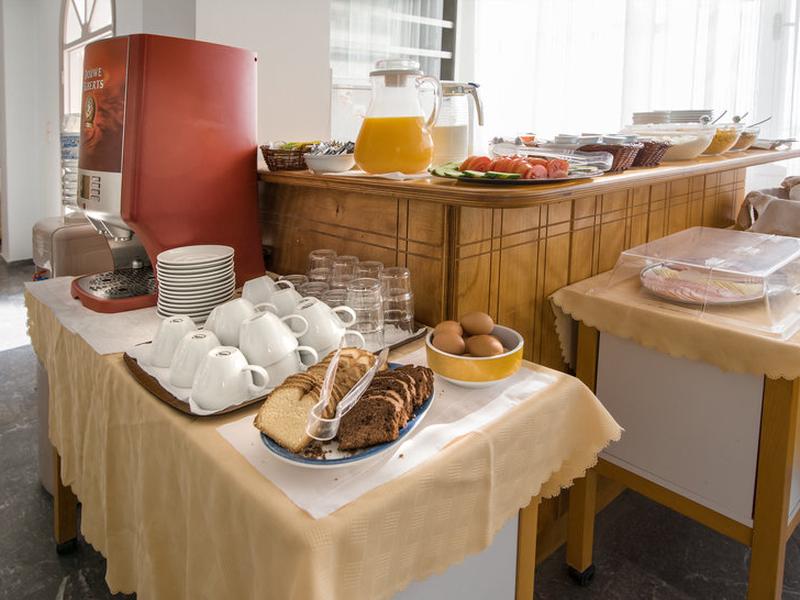 8FD1184D92436B186D053AED3CC9FBD7