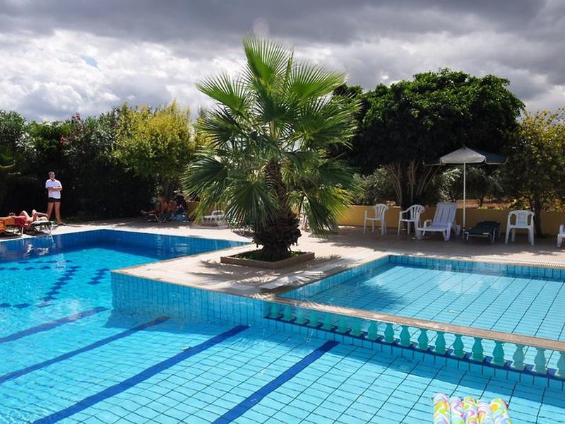 99702DCF60A90A95F42D332D5B6404D9