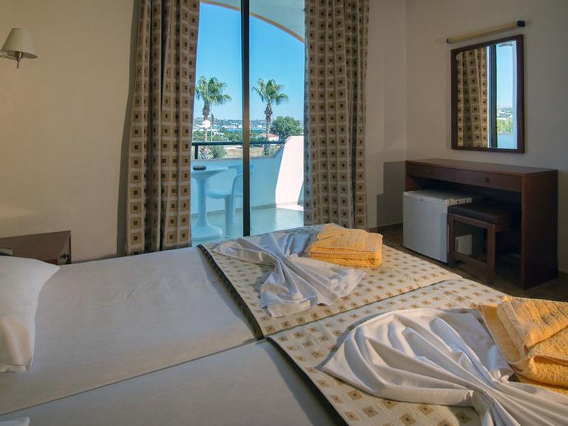 C3C641E1858389C466F09F8F8ACF3AC4