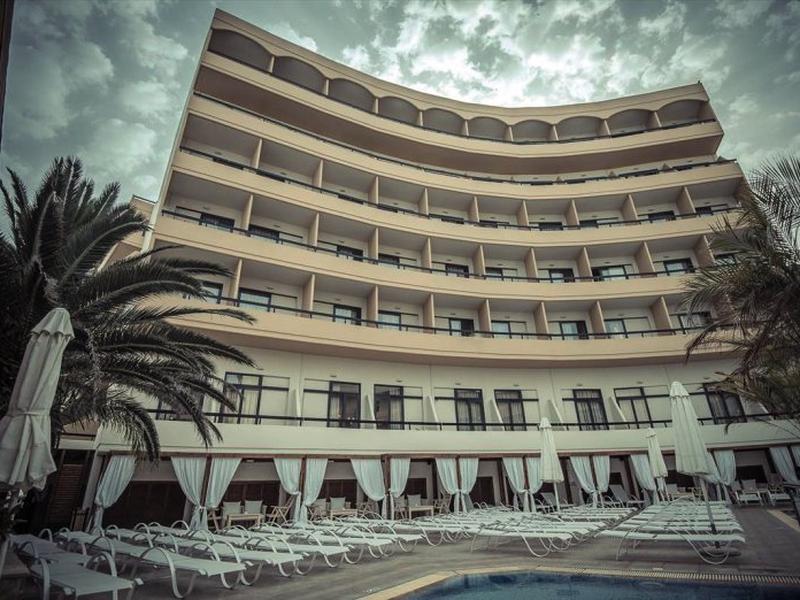 BCB921587A1316B8BEF84237AEC0E57F