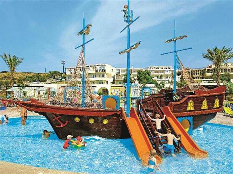 007B7A3F3D2E5662A3CEF340E5591FCC