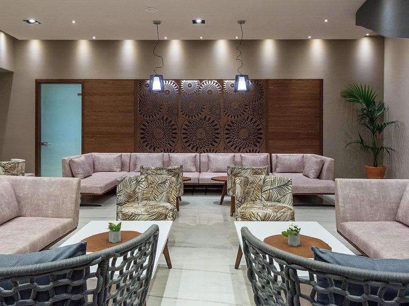 AA121AAEAFABF838C8E1E1DFF8EA133B