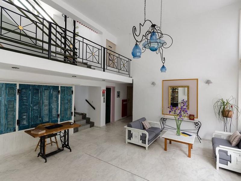 0F5A663CEAADACDCED1A4B14775AFB8A