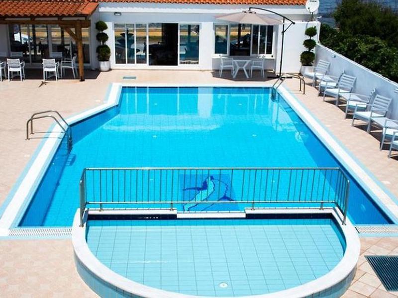 936D07B29E95A6E56E89E2FA7A8AFE55