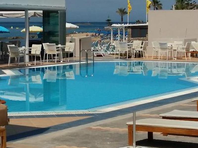 7DBB16EF8D77230E91CFDD89D19A68AB